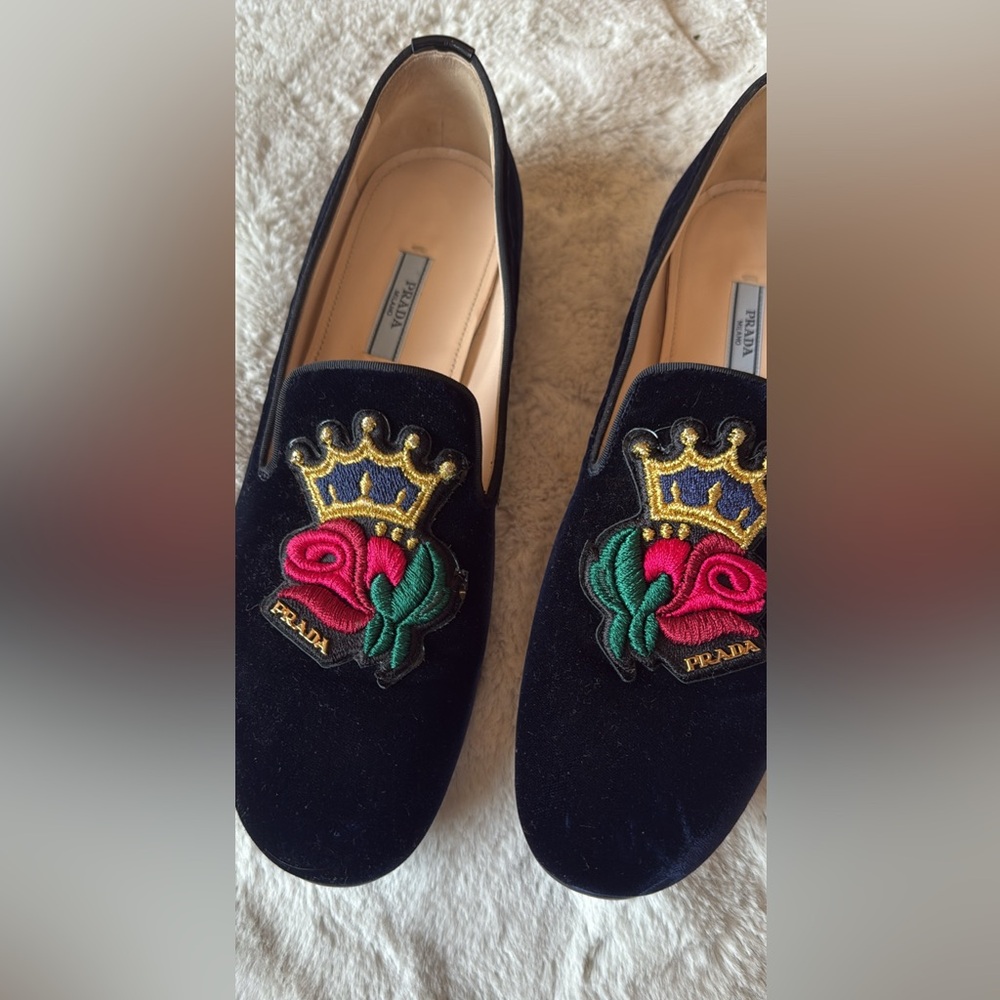 Prada Black Velvet Embroidered Loafers 8.5 women’s
